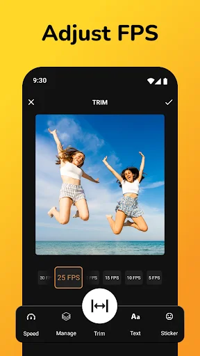 FPS adjustment screen showing a photo of two women jumping on beach with 25 FPS setting selected and additional FPS options available via the editing toolbar